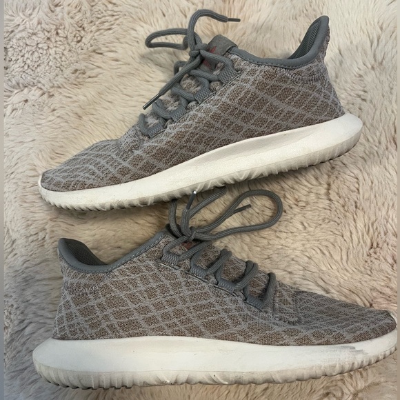 Adidas women’s shoes - Picture 5 of 7